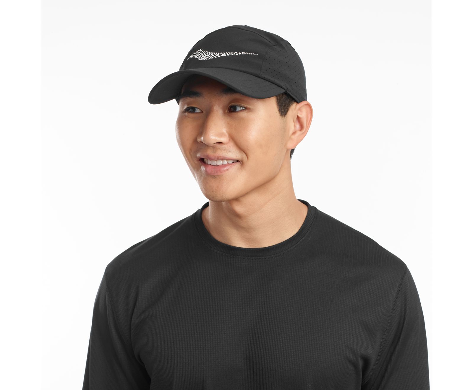 Men\'s Saucony Outpace Hats Black | Singapore 696ZUTG